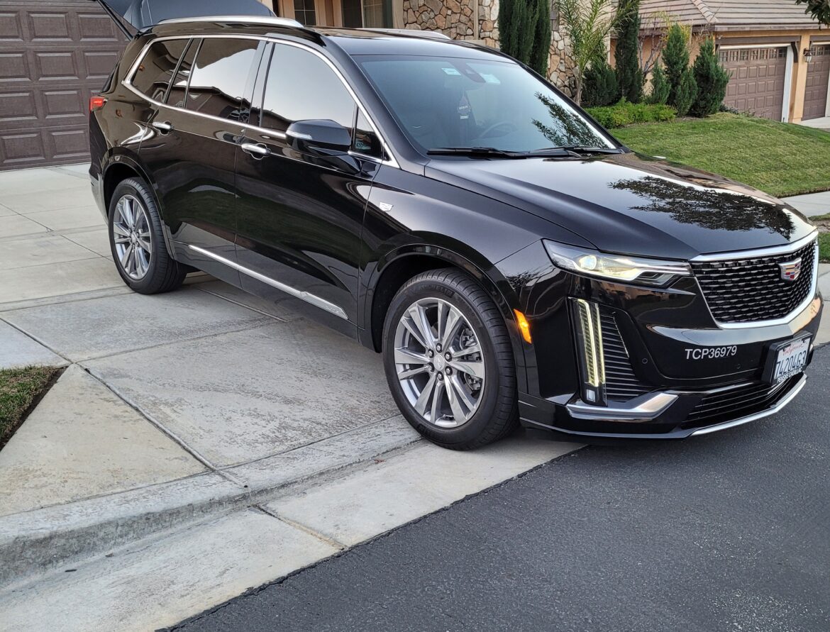 Luxury Car Service Serving Hidden Hills, CA