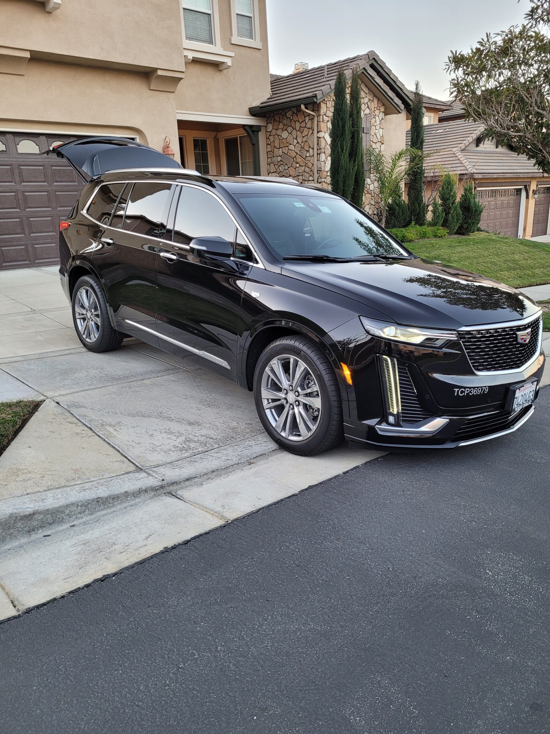 Luxury Car Service Serving Hidden Hills, CA